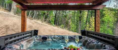 Studio (3 Bedrooms) | Property amenity