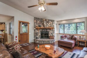 Property amenity - Riverside House by Ruidoso Vacation Rentals (Ruidoso)