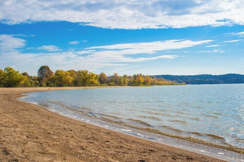 The Hoosier Lake House 