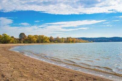 The Hoosier Lake House 