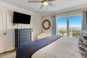 3 bedrooms, iron/ironing board, travel cot, free WiFi