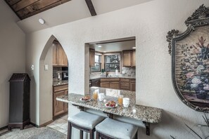 Studio (4 Bedrooms) | Fasilitet på overnattingsstedet