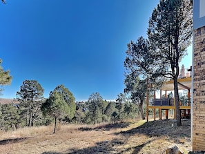 Studio (4 Bedrooms) | Property amenity