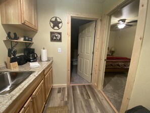 2 bedrooms, travel crib, free WiFi, bed sheets