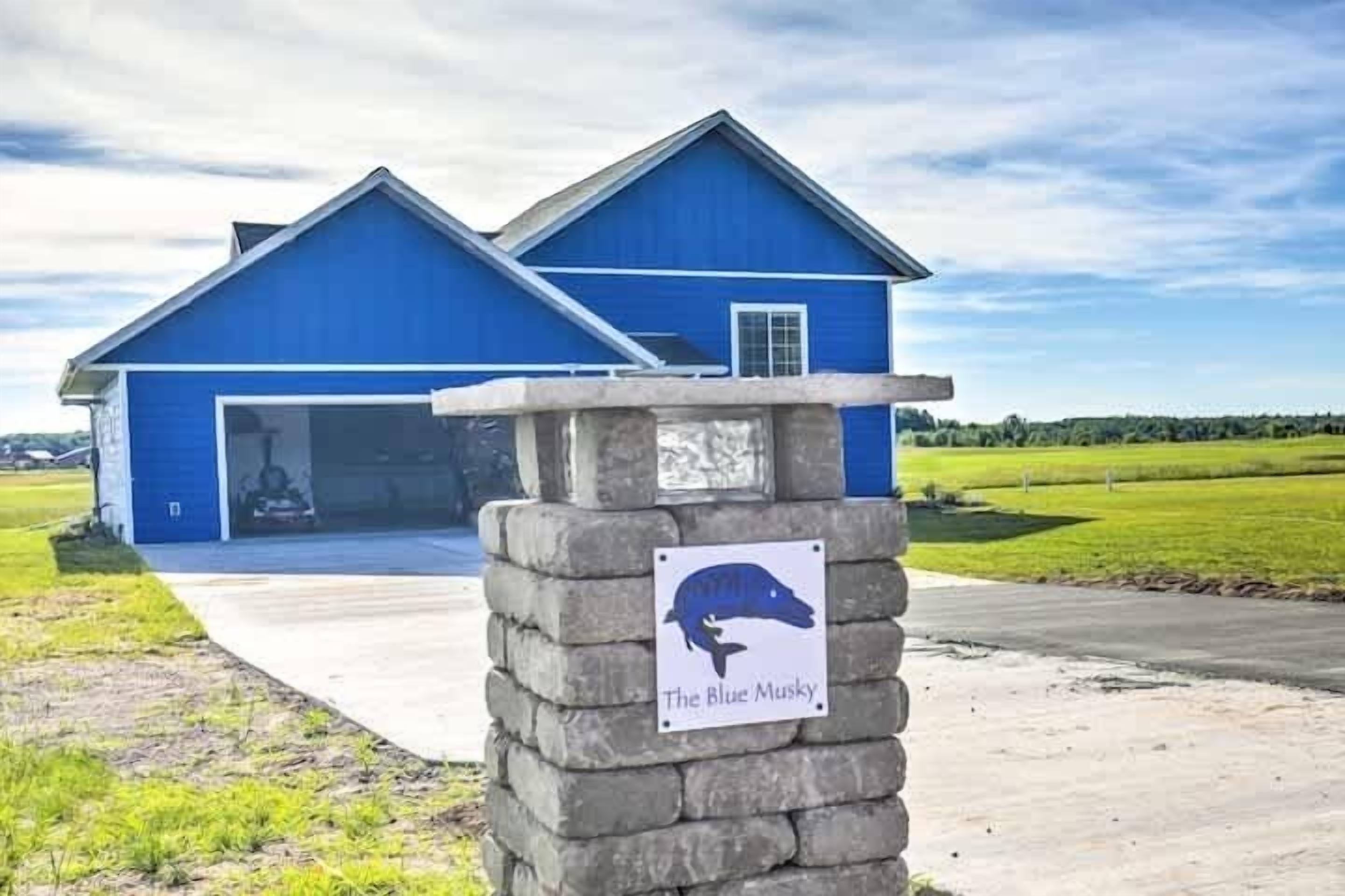 Front of house- You will park here