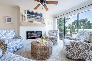 House, Multiple Beds (Sandpiper Village 758) | Living room