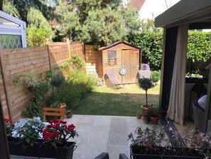 Terrace/patio - House with garden and terrace (Le Chesnay-Rocquencourt)