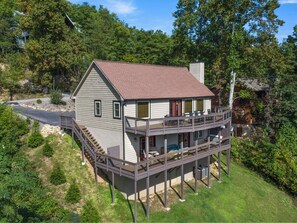 Property amenity - On Eagle's Wings by Jackson Mountain Rentals (Gatlinburg)