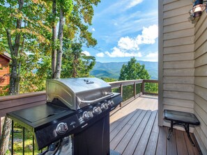 Studio (2 Bedrooms) | Property amenity