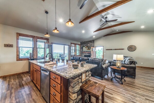 Studio (4 Bedrooms) | Fasilitet på overnattingsstedet