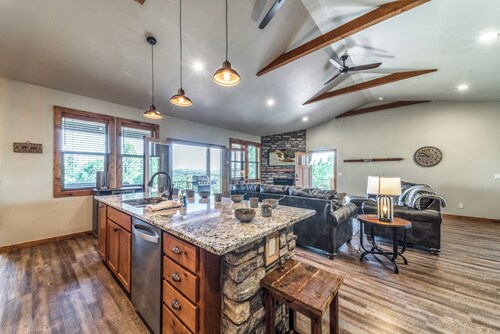 Wine Top by Ruidoso Vacation Rentals