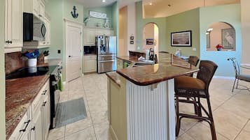 Rumah (3 Bedrooms) | Fasilitas properti