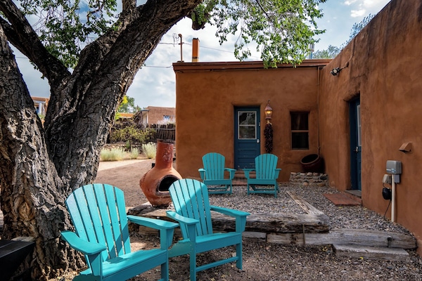 House (2 Bedrooms) | Property amenity