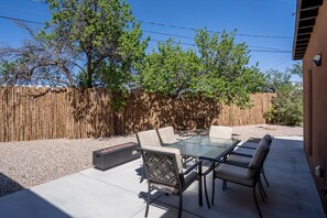 House, Multiple Beds, Patio | Balcony