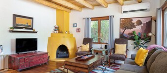 Kiva Cottage by Kokopelli Property Management