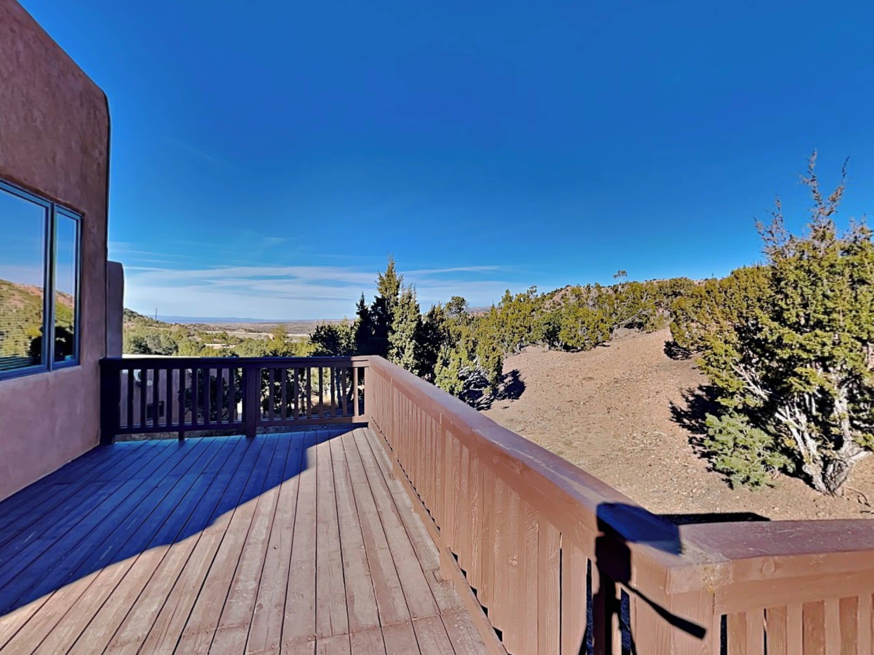 House (4 Bedrooms) | Property amenity