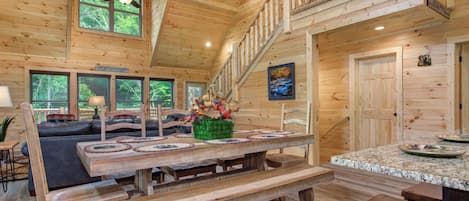Studio (5 Bedrooms) | Property amenity