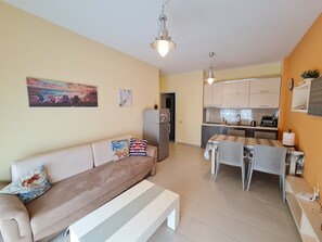 Apartment | Living room | 30-inch TV with cable channels - Holiday One Bedroom Sea View Apartment Vlore (Vlorë)