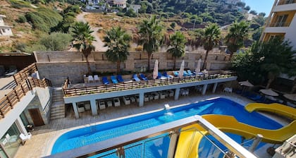 Holiday One Bedroom Sea View Apartment Vlore