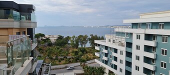 Holiday One Bedroom Sea View Apartment Vlore