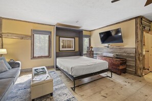 2 Schlafzimmer, Schreibtisch, Bügeleisen/Bügelbrett, kostenloses WLAN