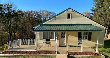 Country Comfy Right in Town