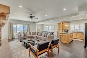 TV, fireplace - Experience the Majesty of Ogden Valley!! (Eden)
