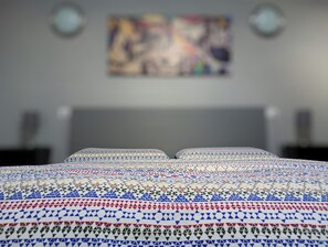 1 غرفة نوم ومكواة/لوح كي وسرير سفر وواي فاي مجانًا