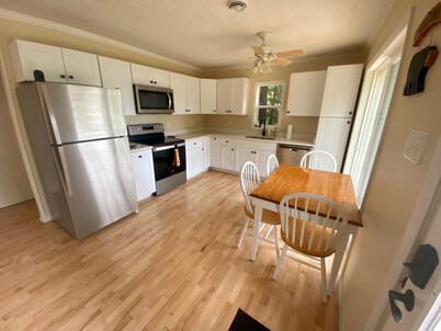 Lakeside Cottage Just Off Snowmobile/ATV Trail!