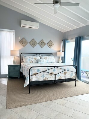 2 室のベッドルーム、アイロン / アイロン台、WiFi (無料)、ベッドシーツ