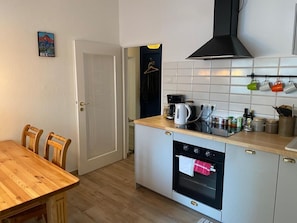 Fridge, microwave, oven, stovetop - Home in the heart of Mannheim/Fast Wifi/Netflix (Mannheim)