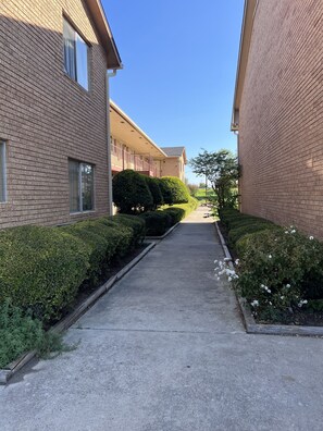 Exterior - Hallmark Inn and Suites (Killeen)