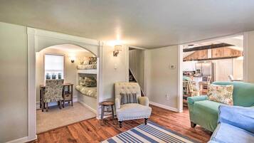 TV, DVD player, books, video library