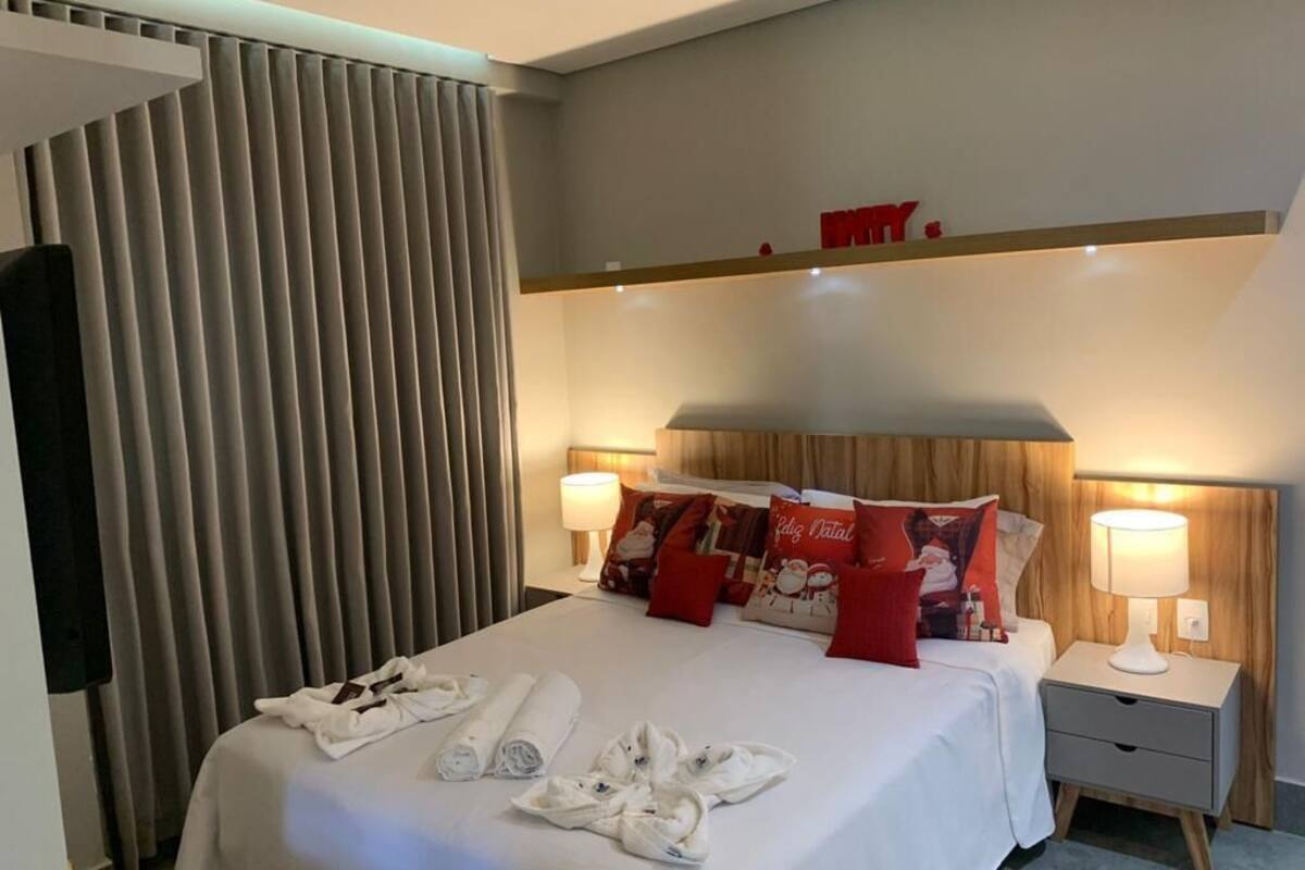 Estúdio luxo | 1 quarto, frigobar, cofres nos quartos, cortinas blackout