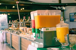 Free daily full breakfast