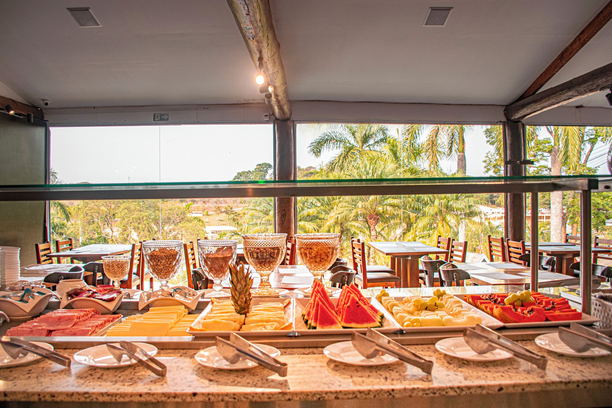 Free daily full breakfast 