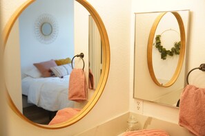 2 sovrum, strykjärn/strykbräda, resesäng och gratis wi-fi