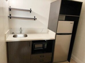 Microwave, coffee/tea maker