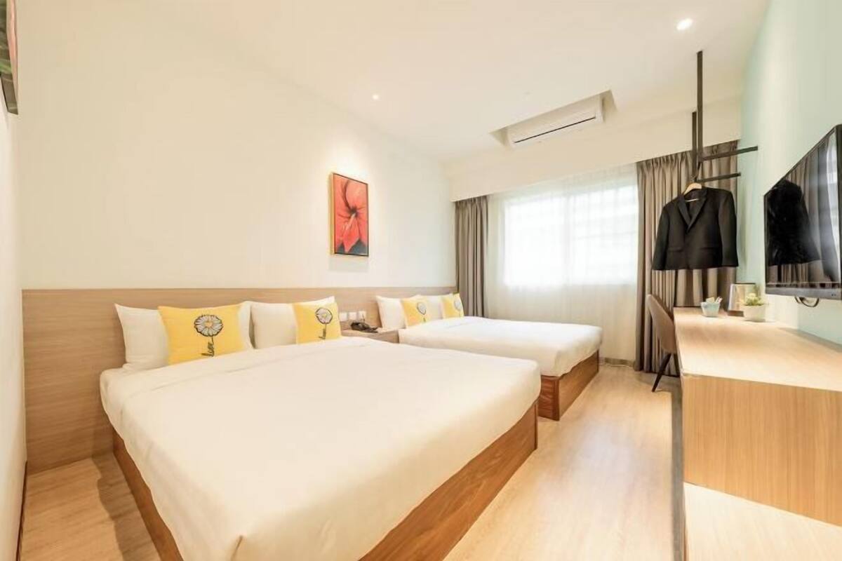 Premium bedding, down comforters, desk, laptop workspace