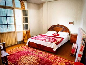 Deluxe Double Room - Tour De Swat (Swat)