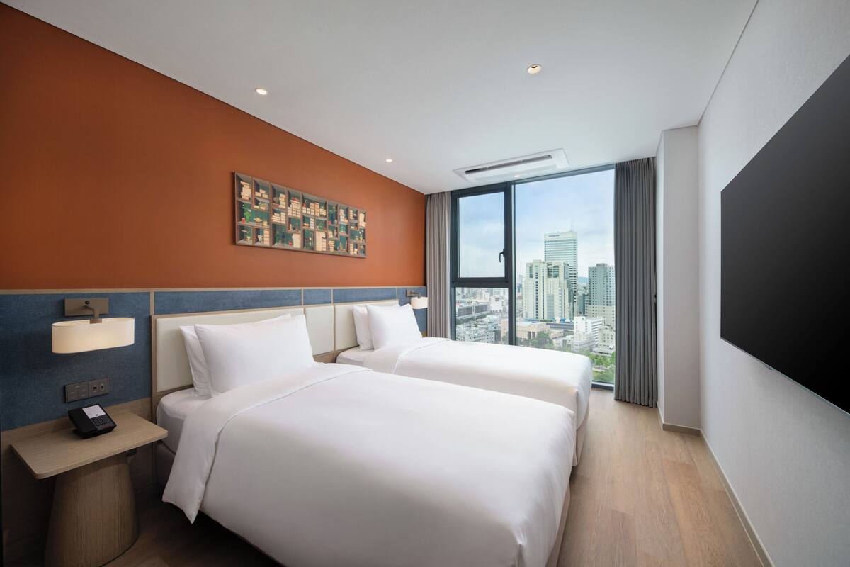 In-room safe, soundproofing, iron/ironing board (on request)