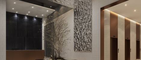 Zimmersafe, schallisolierte Zimmer, Bügeleisen/Bügelbrett