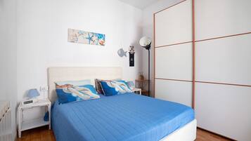 2 Schlafzimmer, Bügeleisen/Bügelbrett, kostenloses WLAN, Bettwäsche