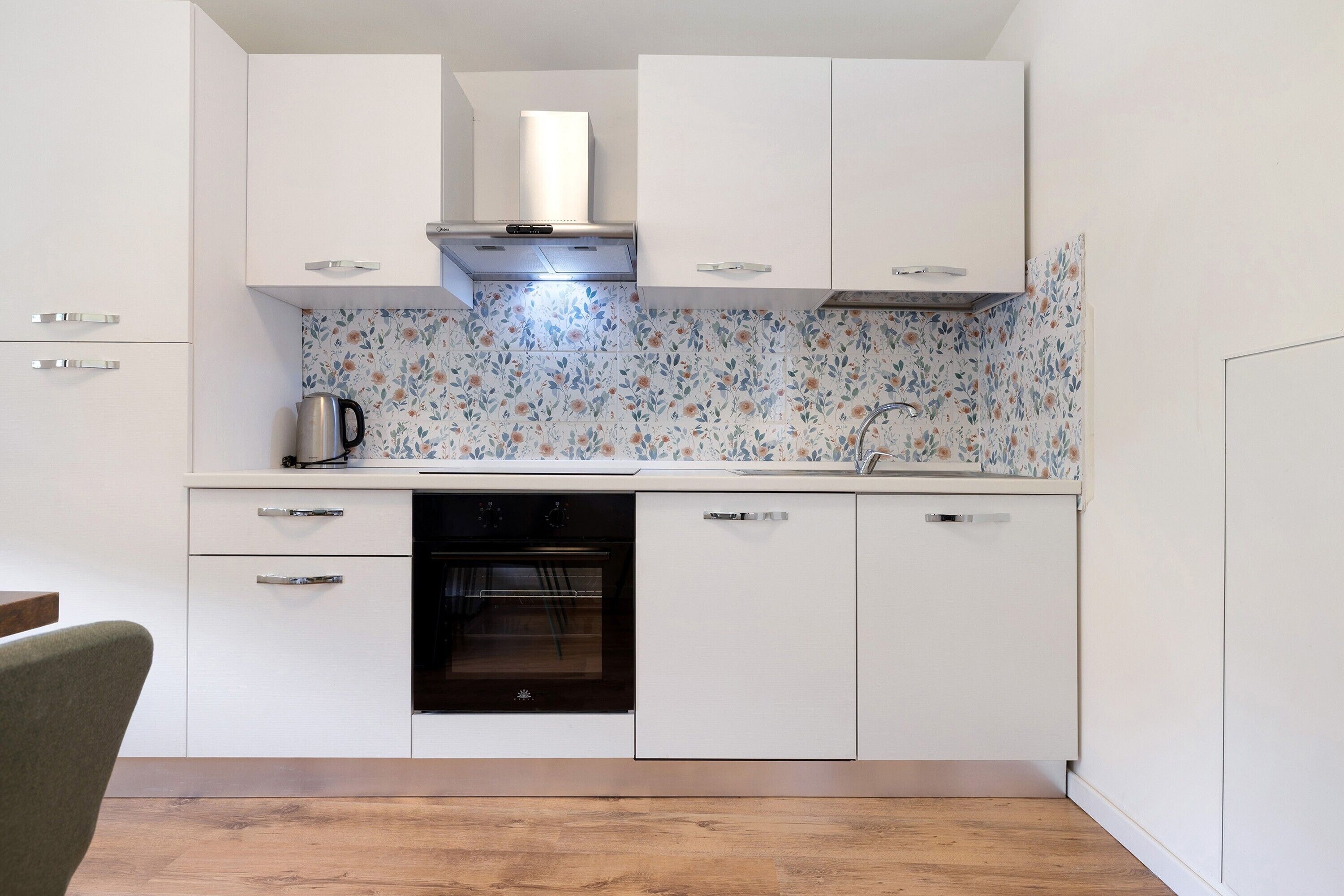 Kühlschrank, Ofen, Herdplatte, Geschirrspüler