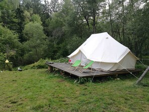 Property grounds - Tent in the czech jungle (Mlynarovice)