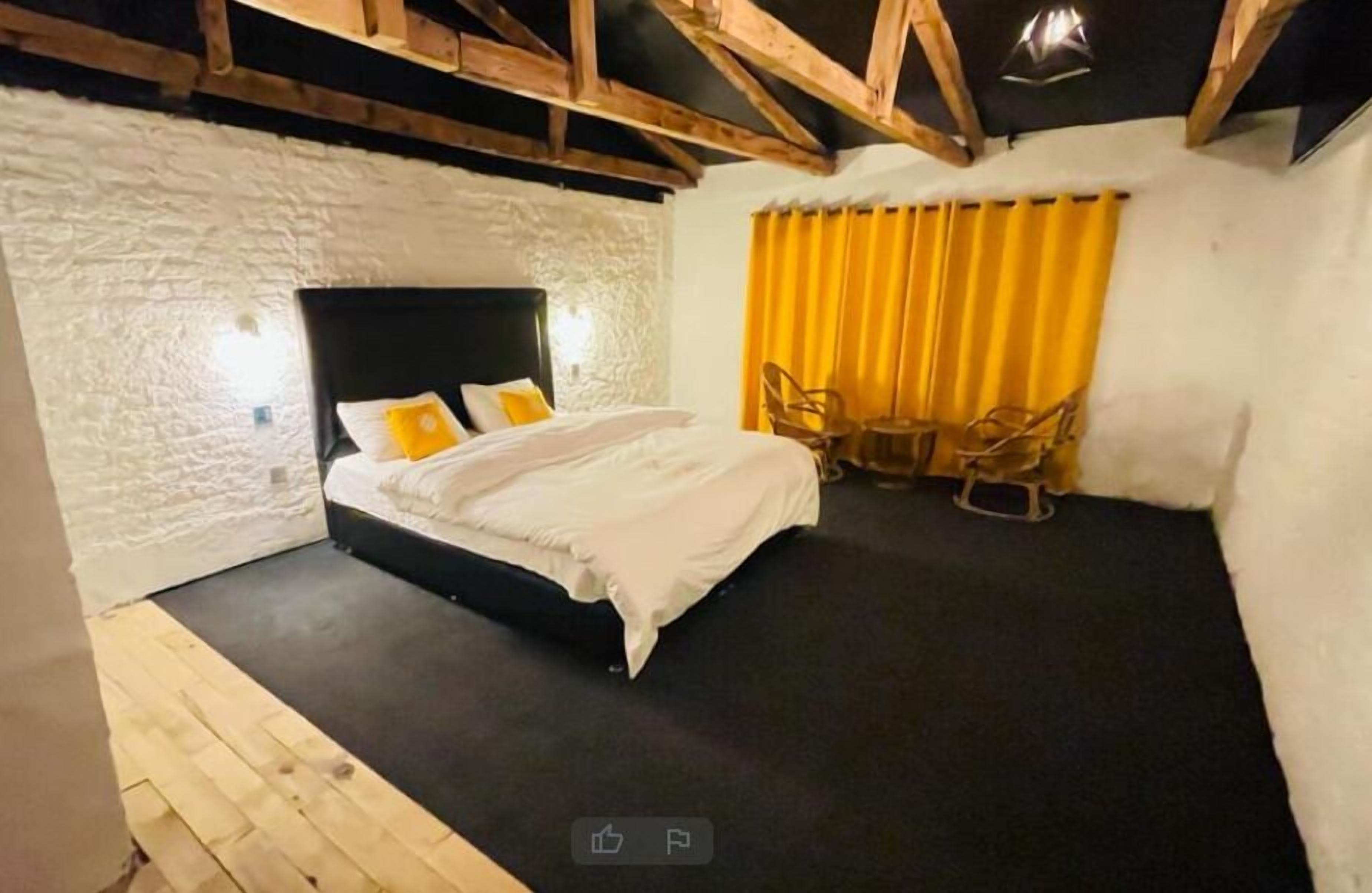 Deluxe Double Room | Blackout drapes, iron/ironing board, free WiFi, bed sheets