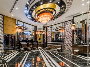 Reception - APA Hotel Hakata Gion Ekimae (Fukuoka)