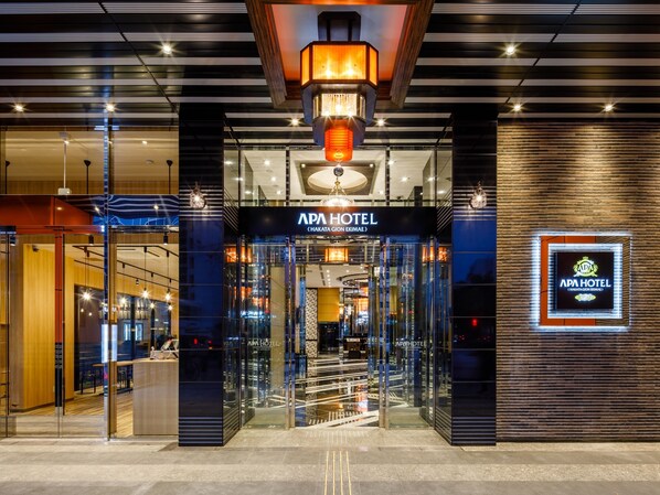 Property entrance - APA Hotel Hakata Gion Ekimae (Fukuoka)
