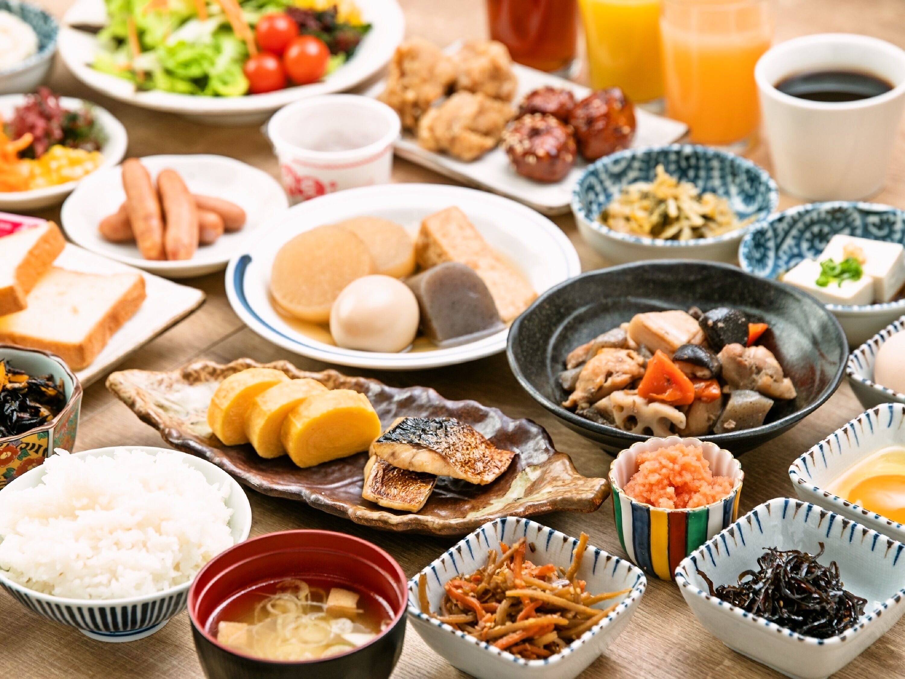 Daily buffet breakfast for a fee