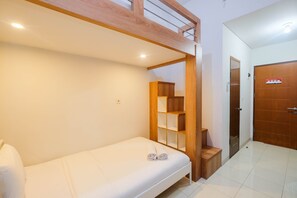 Habitació | 1 dormitori, wifi gratuïta i roba de llit 